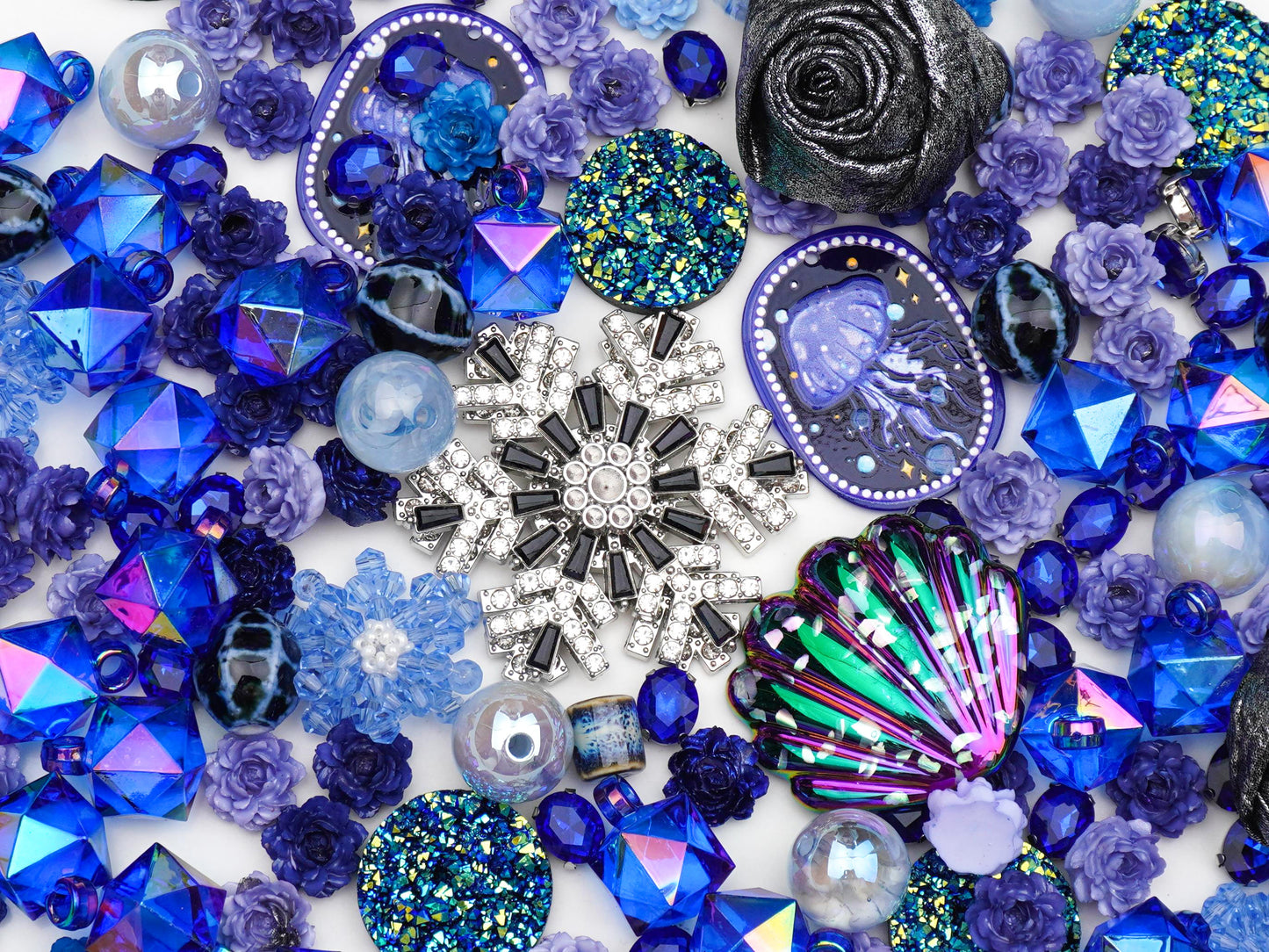 JP0546.ラグジュアリー:深海の水母