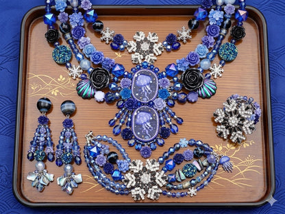 JP0546.ラグジュアリー：深海の水母